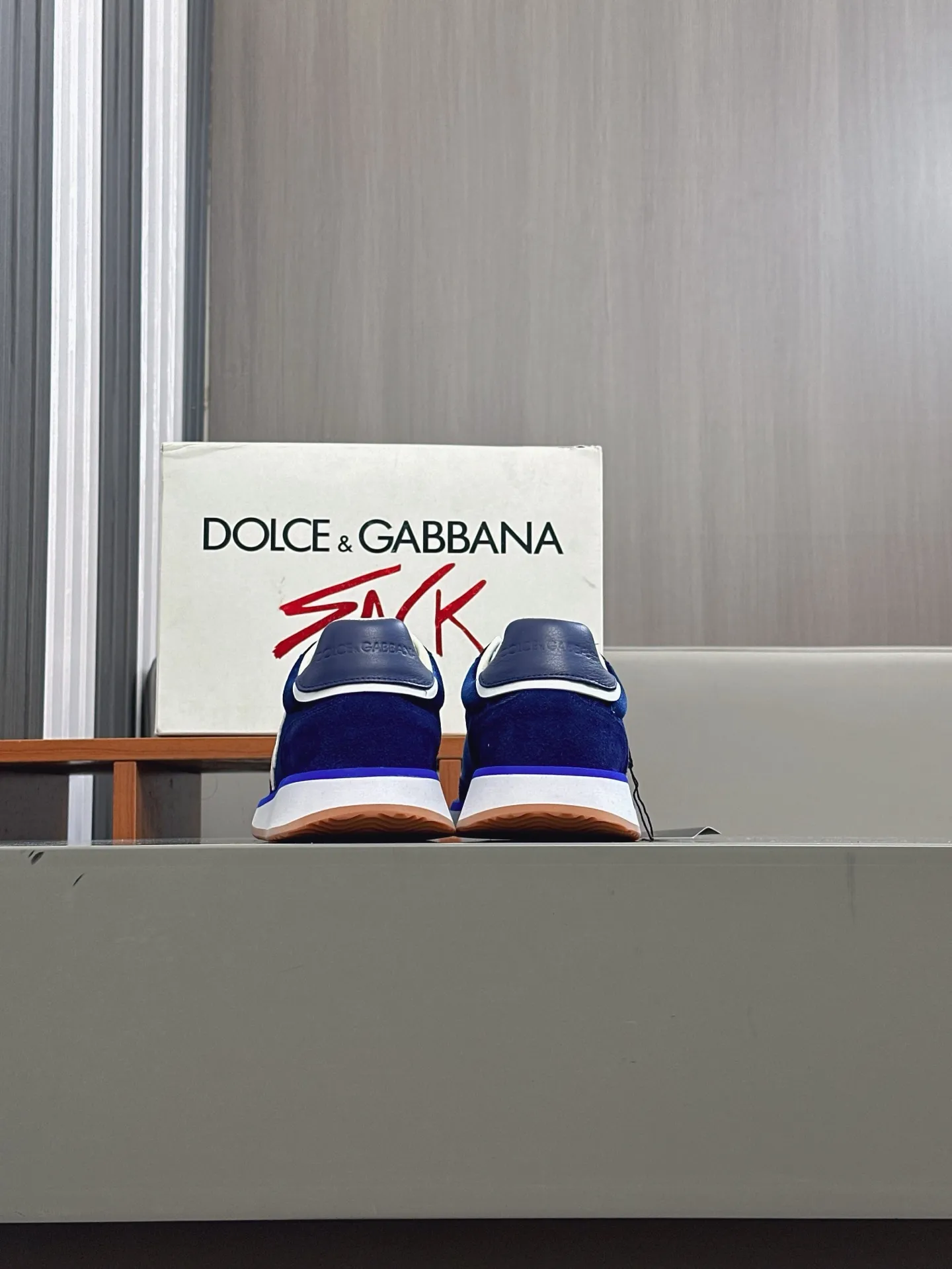 💰700••New arrivals••Dolce&Gabbana••DG✔️High-end men’s sports•casual shoes. Original goods from top counters. Original imported cowhide, multi-material splicing design ➕Imported cowhide lining, cowhide feet ➕Original T men's shoes 💰R elastic outsole.  Size: 39-44 (38, 45 customized)